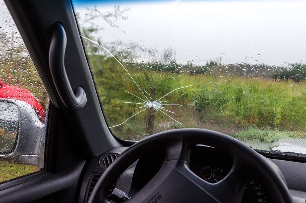 Cracked Windshield Laws in Roanoke